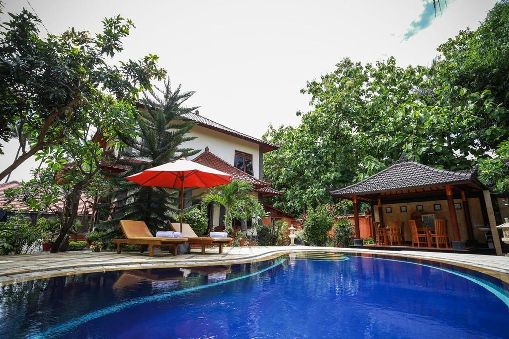 Villa Maryadi Lovina Exterior foto
