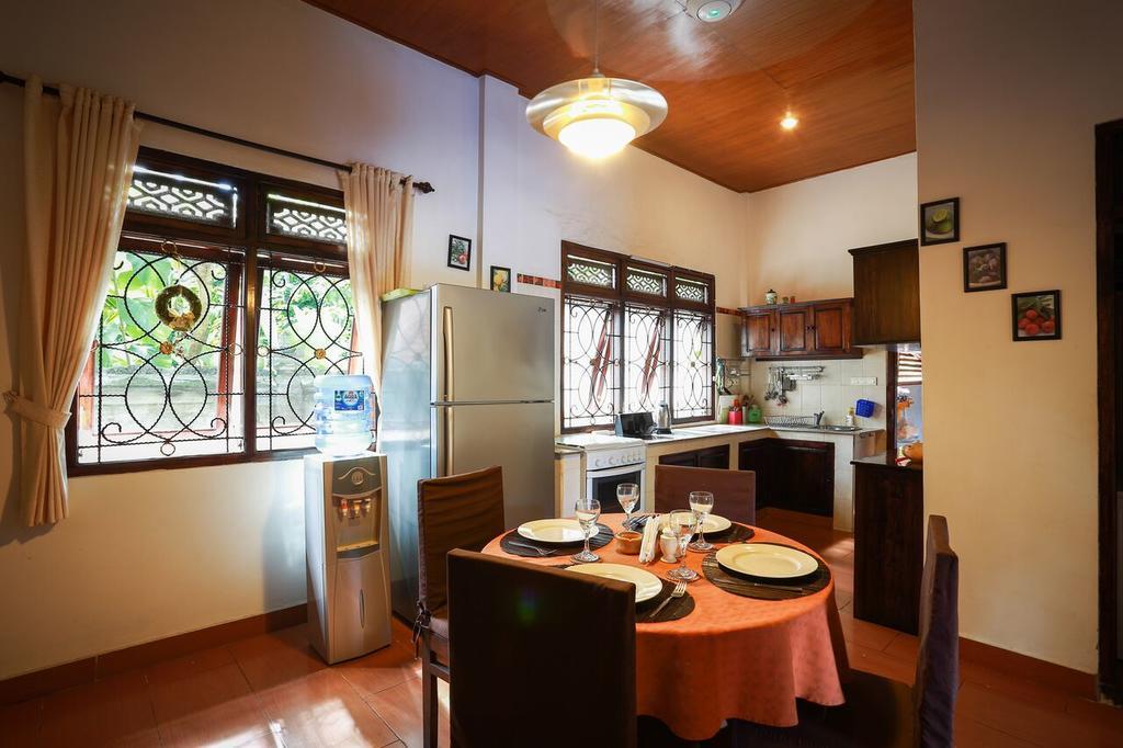 Villa Maryadi Lovina Exterior foto