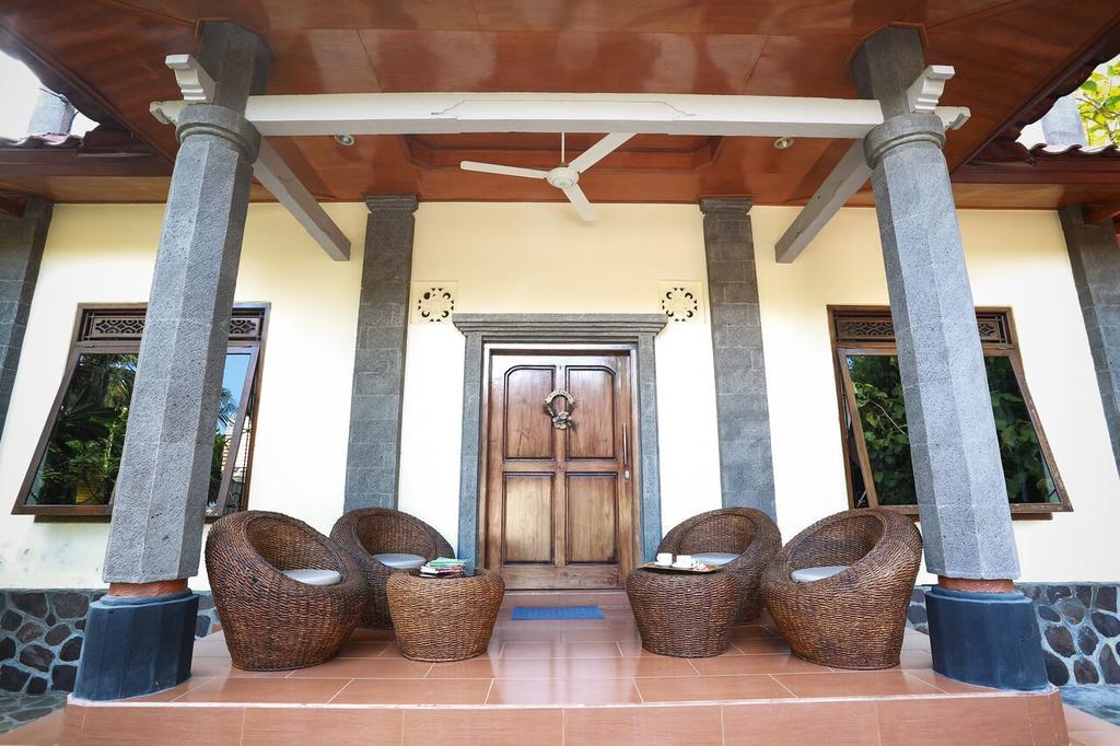 Villa Maryadi Lovina Exterior foto